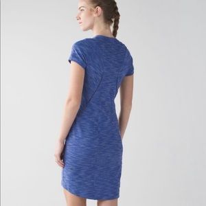 EUC Go Everywhere Dress size 4